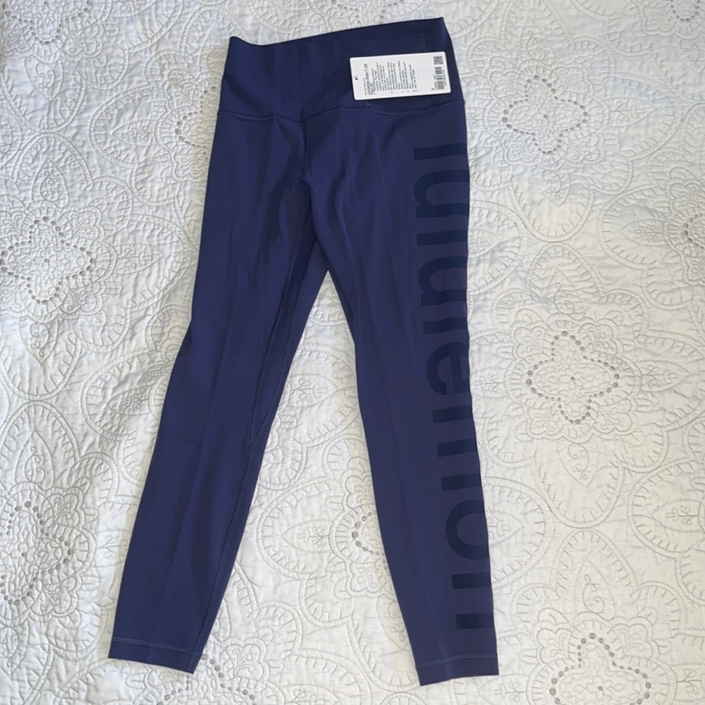 Lululemon Aligns 25” Night Sea size 8